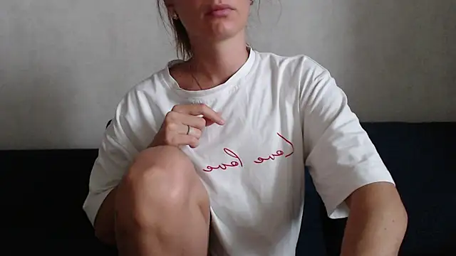 Snapshot of Jennna_Maya chatting on 12, 9, 2025 Jennna Maya online show from 12, 9, 2025