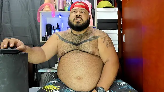 Latino bigcock online show from 24, 1, 2025
