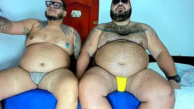 Snapshot of Latino_bigcock chatting on 21, 5, 2026 Latino bigcock online show from 21, 5, 2026