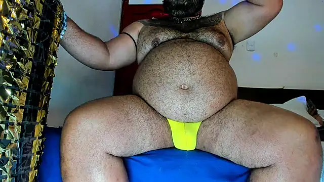 Snapshot of Latino_bigcock chatting on 28, 5, 2026 Latino bigcock online show from 28, 5, 2026