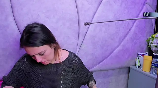 Snapshot of HornySlut69_ chatting on 27, 3, 2026 HornySlut69 online show from 27, 3, 2026