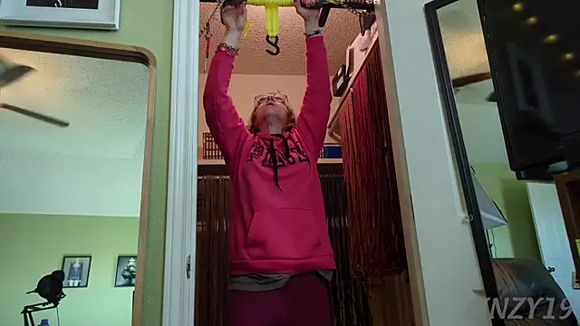 Snapshot of Linzy_19 chatting on 30, 1, 2025 Linzy 19 online show from 30, 1, 2025