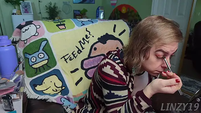 Snapshot of Linzy_19 chatting on 2, 2, 2025 Linzy 19 online show from 2, 2, 2025