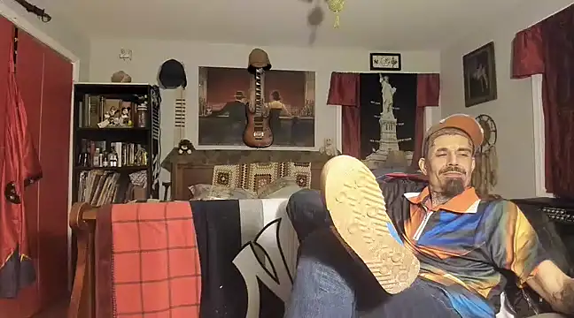 Snapshot of RoosterWabbit chatting on 25, 2, 2025 RoosterWabbit online show from 25, 2, 2025