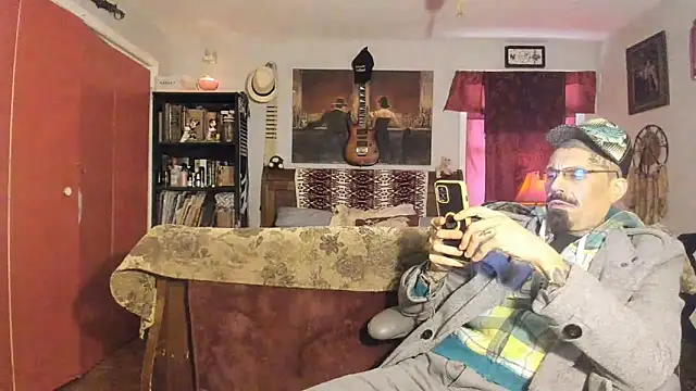 Snapshot of RoosterWabbit chatting on 15, 3, 2025 RoosterWabbit online show from 15, 3, 2025