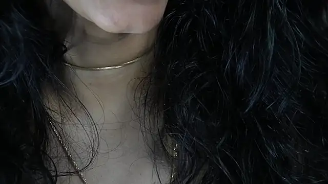 Snapshot of -AyeshaSinghania- chatting on 18, 2, 2025 -AyeshaSinghania- online show from 18, 2, 2025