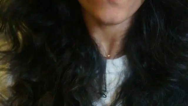 Snapshot of -AyeshaSinghania- chatting on 11, 4, 2026 -AyeshaSinghania- online show from 11, 4, 2026