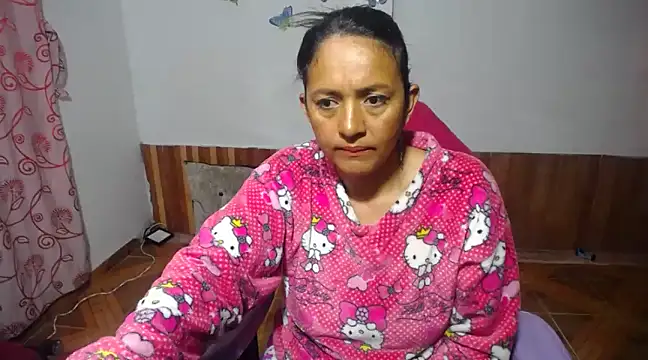 daleska ayala 1 online show from 7, 3, 2025