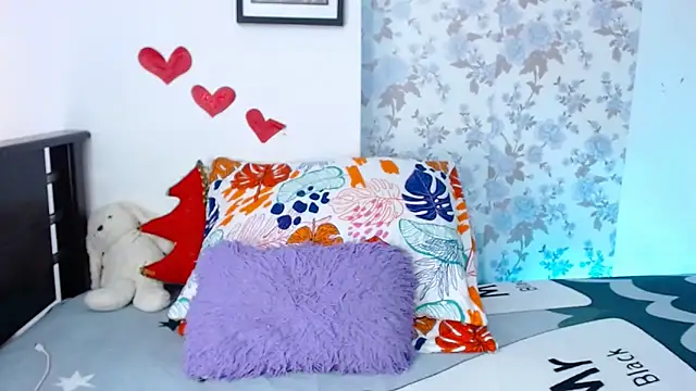 Snapshot of vanessa_cute1 chatting on 6, 3, 2025 vanessa cute1 online show from 6, 3, 2025