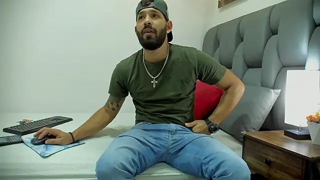 Snapshot of Thiagogomez chatting on 4, 3, 2026 Thiagogomez online show from 4, 3, 2026