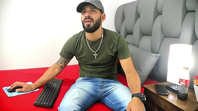 Snapshot of Thiagogomez chatting on 31, 3, 2026 Thiagogomez online show from 31, 3, 2026