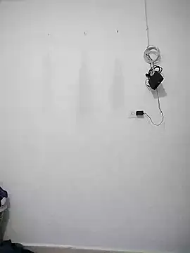 Snapshot of andresardila chatting on 18, 12, 2024 andresardila online show from 18, 12, 2024