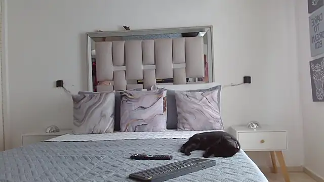 Snapshot of hellen_martin chatting on 9, 3, 2026 hellen martin online show from 9, 3, 2026