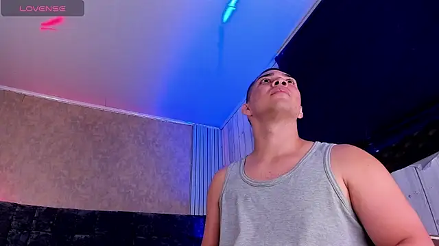 Snapshot of JUANDIAMONDS98 chatting on 6, 3, 2025 JUANDIAMONDS98 online show from 6, 3, 2025