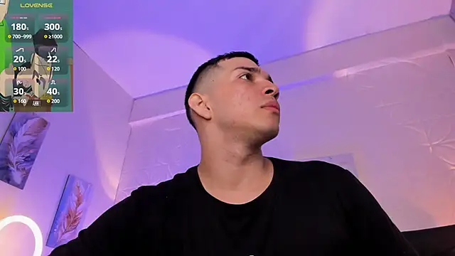 Snapshot of JUANDIAMONDS98 chatting on 14, 9, 2025 JUANDIAMONDS98 online show from 14, 9, 2025