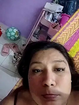 Snapshot of aniv96 chatting on 14, 10, 2025 aniv96 online show from 14, 10, 2025