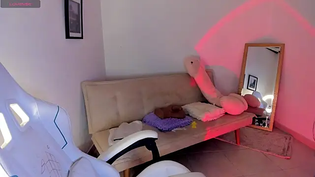 sweet pink  online show from 7, 6, 2026