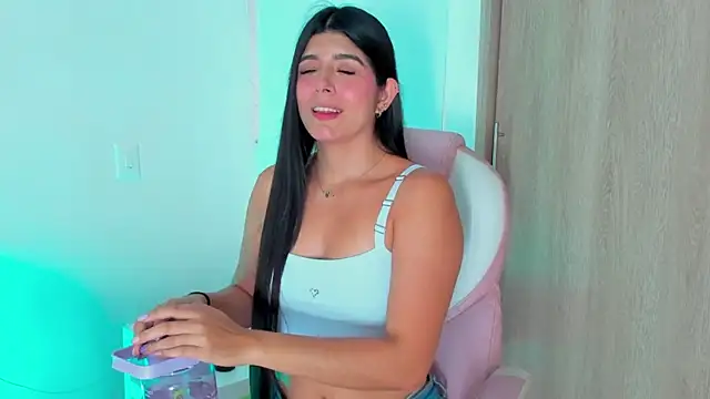 Snapshot of AnastaciaBlake chatting on 9, 2, 2025 AnastaciaBlake online show from 9, 2, 2025