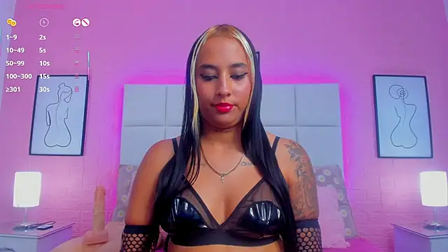 Snapshot of charlotte_kisss chatting on 16, 7, 2026 charlotte kisss online show from 16, 7, 2026