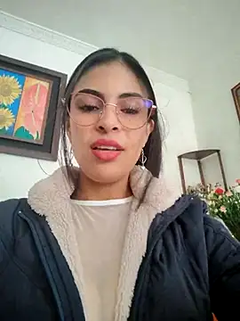 Snapshot of Astrid-- chatting on 12, 5, 2026 Astrid-- online show from 12, 5, 2026