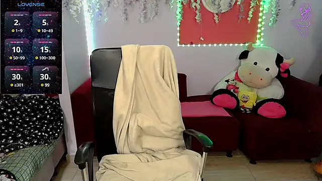 Snapshot of ValentinaMiller_ chatting on 26, 1, 2025 ValentinaMiller  online show from 26, 1, 2025