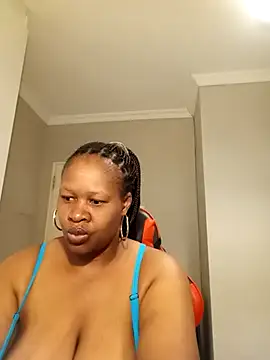 Snapshot of bustylisa1983 chatting on 15, 3, 2026 bustylisa1983 online show from 15, 3, 2026