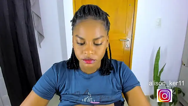 Snapshot of alison-ker3 chatting on 15, 3, 2026 alison-ker3 online show from 15, 3, 2026