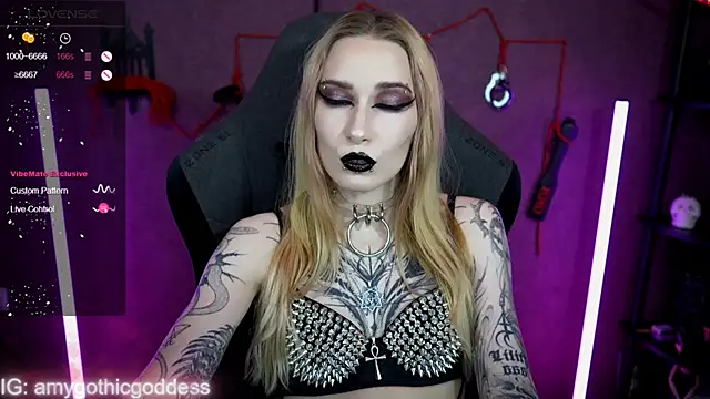 amywhitenessxx online show from 23, 11, 2025