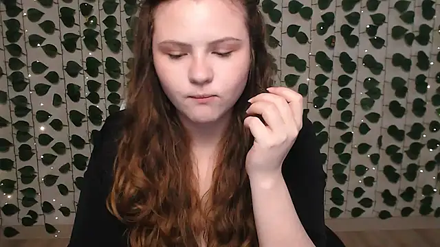 IxxiLiana online show from 25, 1, 2025