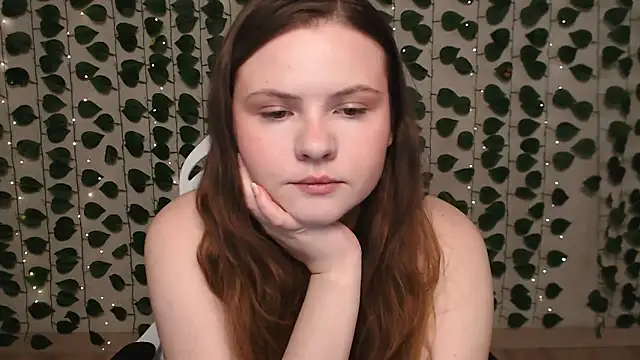 IxxiLiana online show from 15, 2, 2025