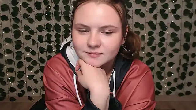 IxxiLiana online show from 16, 2, 2025