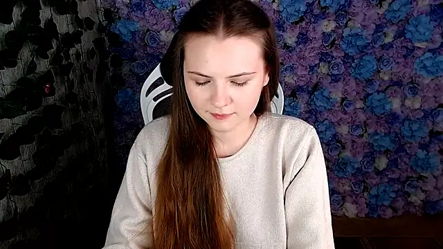 IxxiLiana online show from 16, 10, 2025