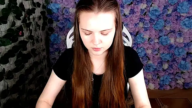 IxxiLiana online show from 18, 10, 2025