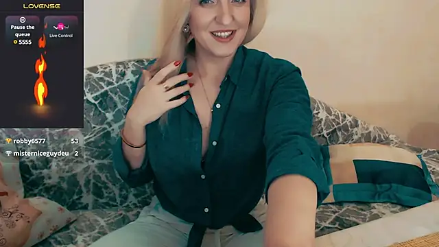 Snapshot of ElysonLang chatting on 23, 1, 2025 ElysonLang online show from 23, 1, 2025