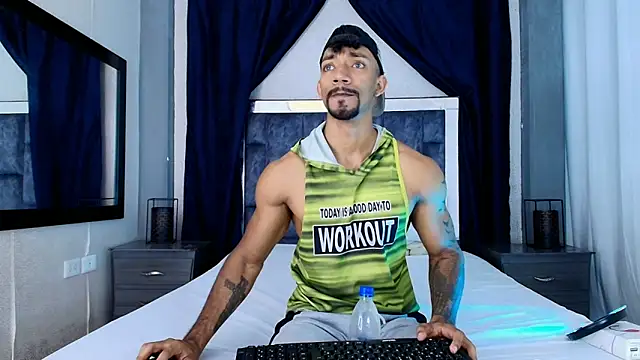 Manolo Hot1 online show from 14, 1, 2025