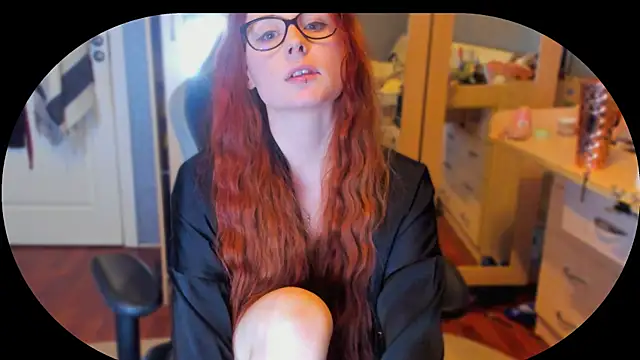 Snapshot of KlementinaBbG chatting on 5, 2, 2025 KlementinaBbG online show from 5, 2, 2025