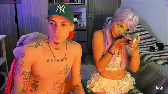 Snapshot of badeyes_crazygoat chatting on 17, 4, 2026 badeyes crazygoat online show from 17, 4, 2026