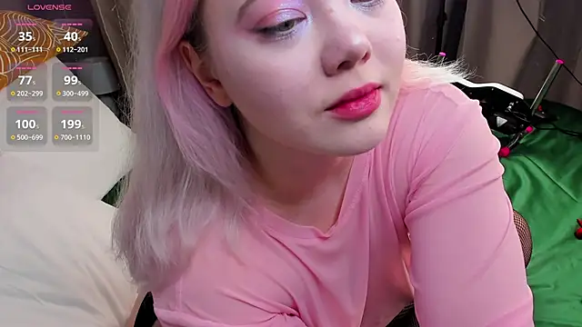 Snapshot of __KawaiiYuki__ chatting on 23, 12, 2024   KawaiiYuki   online show from 23, 12, 2024