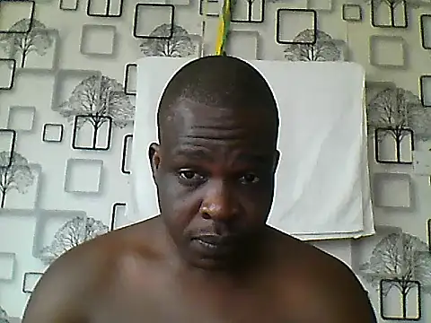 Snapshot of Chumba_001 chatting on 2, 11, 2025 Chumba 001 online show from 2, 11, 2025
