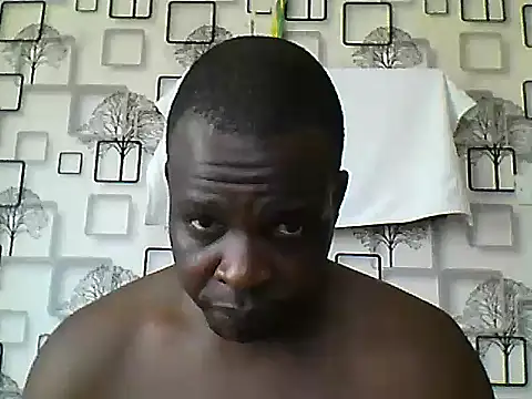 Snapshot of Chumba_001 chatting on 28, 11, 2025 Chumba 001 online show from 28, 11, 2025