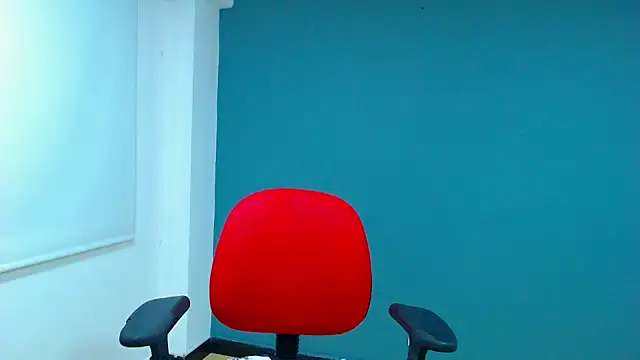 danna- roouss online show from 3, 2, 2026