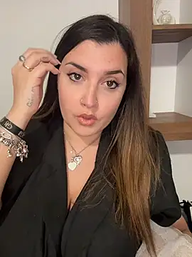 Snapshot of Novababy18 chatting on 8, 3, 2026 Novababy18 online show from 8, 3, 2026