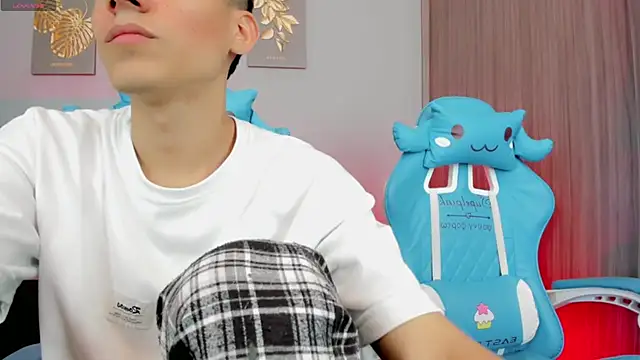 Snapshot of jake_and_joaquin chatting on 25, 2, 2025 jake and joaquin online show from 25, 2, 2025