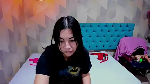 AdaFawxx online show from 7, 4, 2026