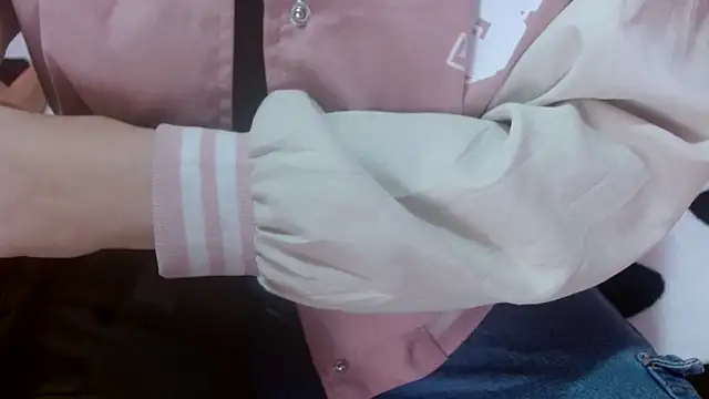 nadescomthxx online show from 9, 9, 2025