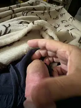 Snapshot of bertram59 chatting on 23, 4, 2026 bertram59 online show from 23, 4, 2026