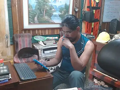 Snapshot of Dr_Pocholate84 chatting on 10, 2, 2026 Dr Pocholate84 online show from 10, 2, 2026