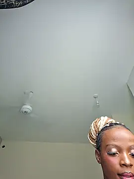 Snapshot of Kamdollie chatting on 26, 2, 2026 Kamdollie online show from 26, 2, 2026