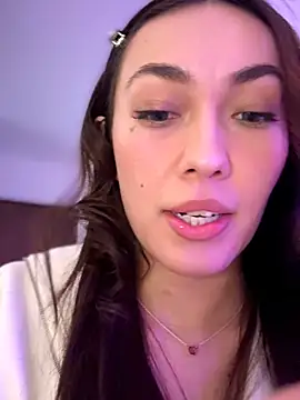 Snapshot of MichelleFerry_ chatting on 7, 2, 2026 MichelleFerry online show from 7, 2, 2026