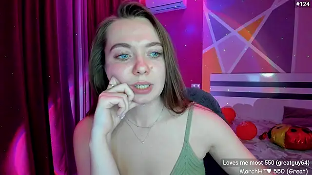 Snapshot of LizaGost chatting on 1, 3, 2025 LizaGost online show from 1, 3, 2025